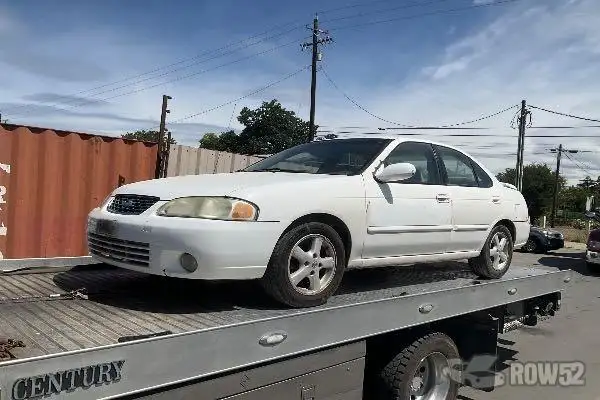 Photo of 2002 Nissan Sentra