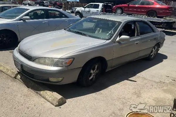 Photo of 1997 Lexus ES 300