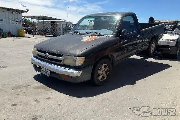 Photo of 1998 Toyota Tacoma