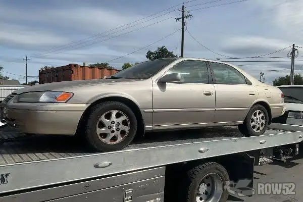 Photo of 1998 Toyota Camry