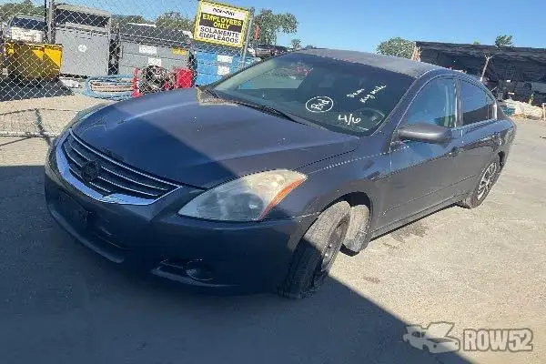 Photo of 2010 Nissan Altima