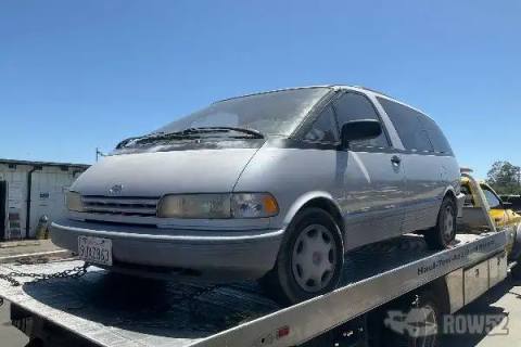 Photo of 1992 Toyota Previa