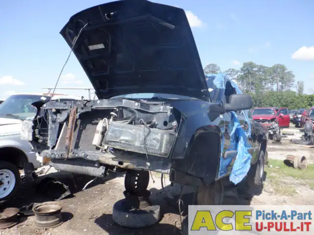 Photo of 2004 Chevrolet Colorado