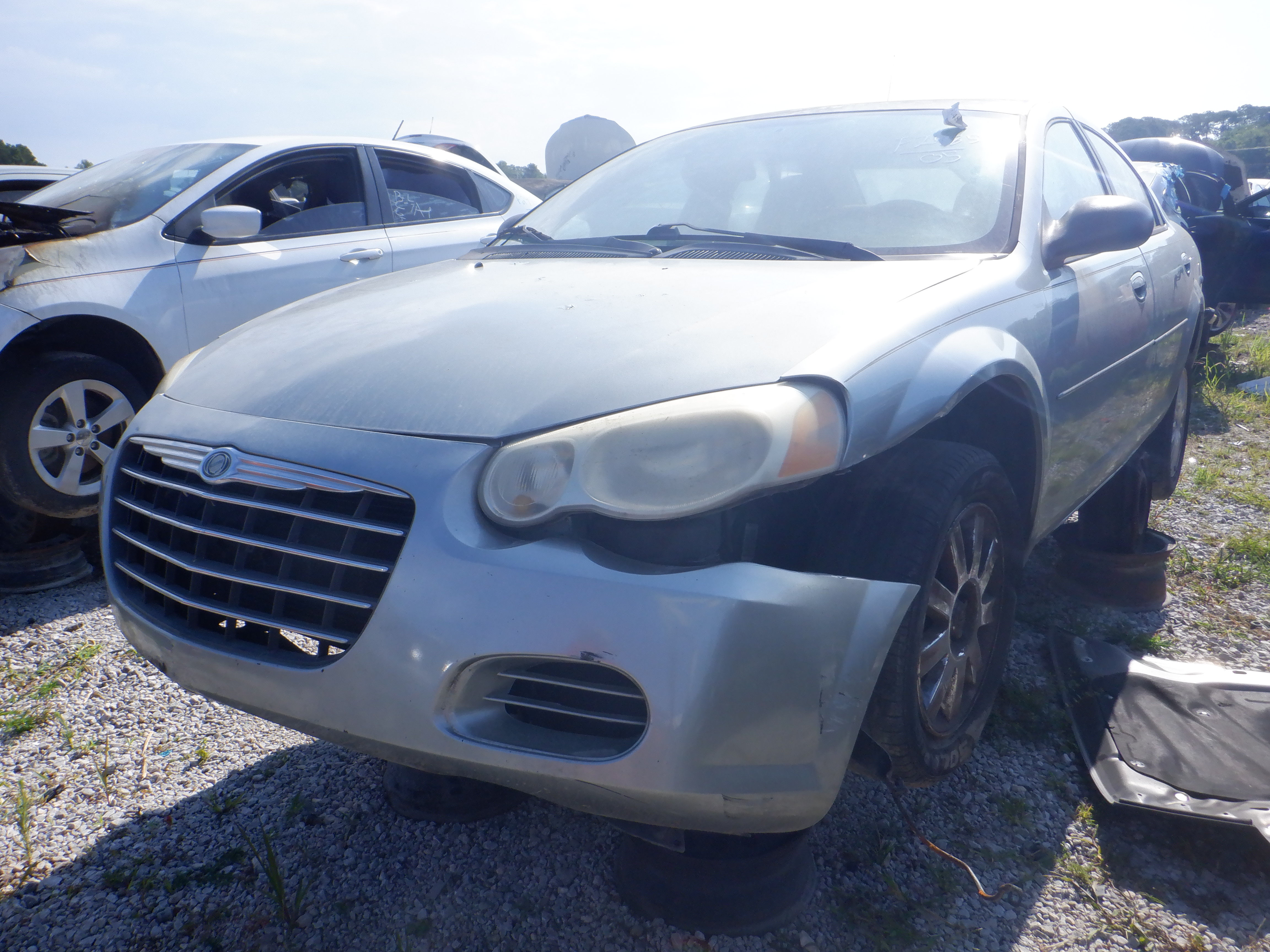 Photo of 2005 Chrysler Sebring