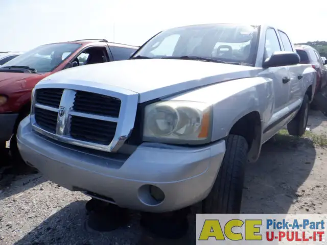 Photo of 2005 Dodge Dakota