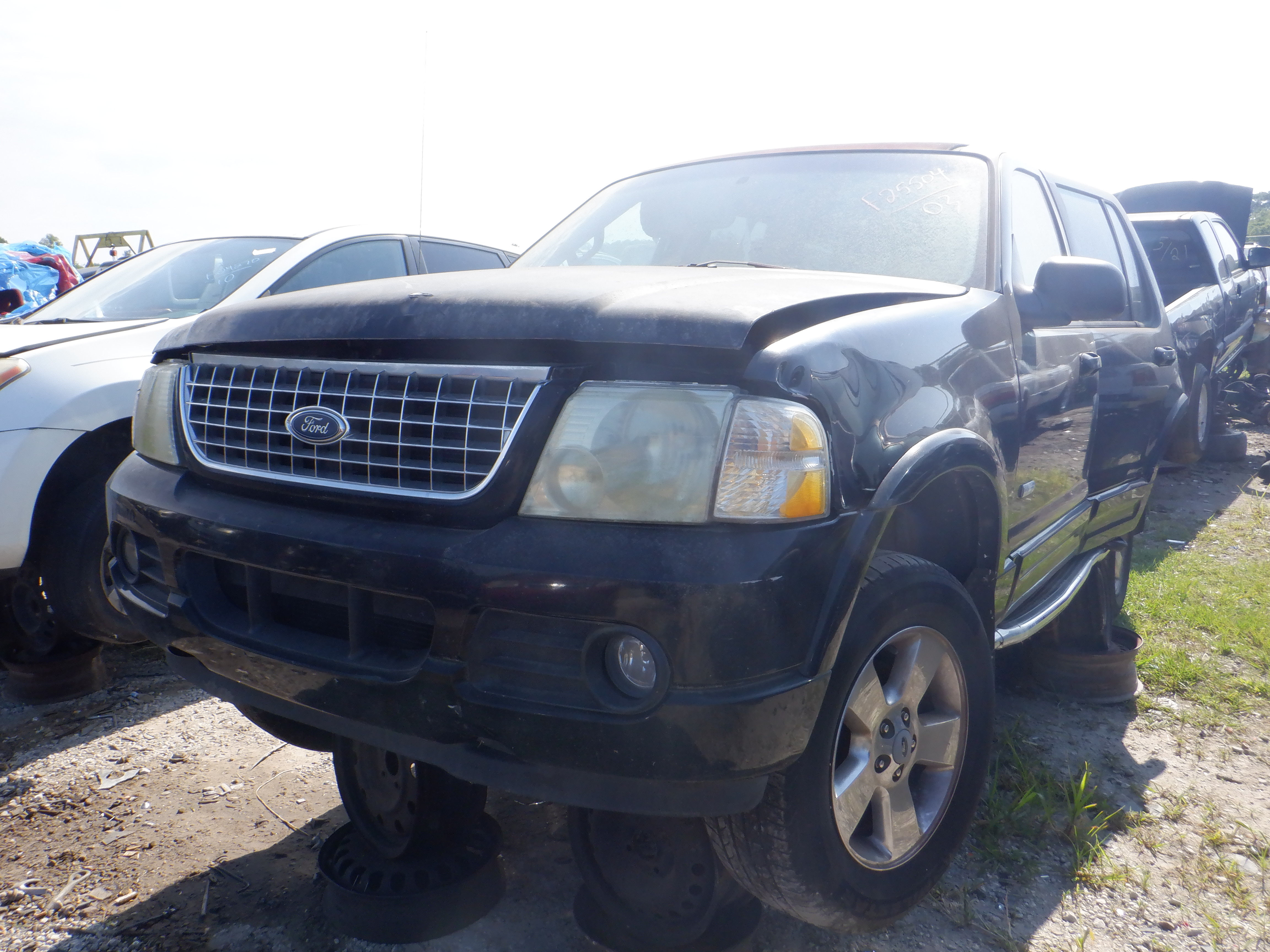 Photo of 2003 Ford Explorer