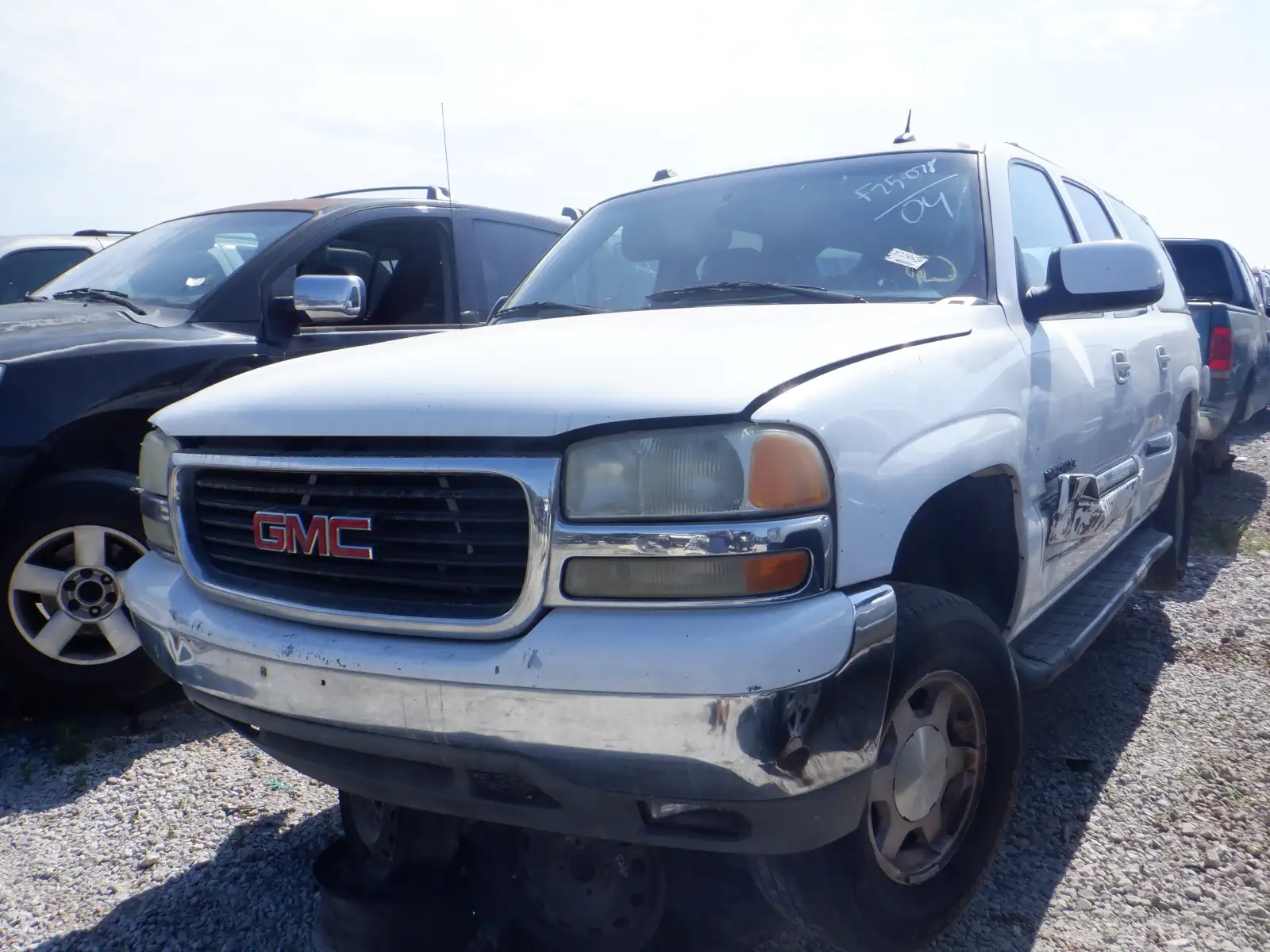 Photo of 2004 Gmc Yukon Xl 1500