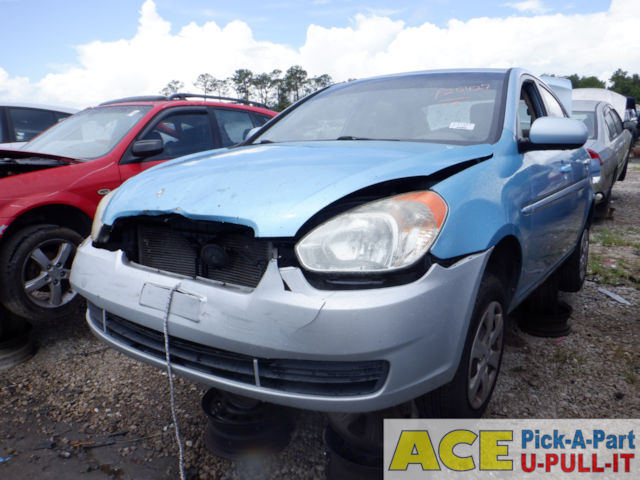 Photo of 2010 Hyundai Accent