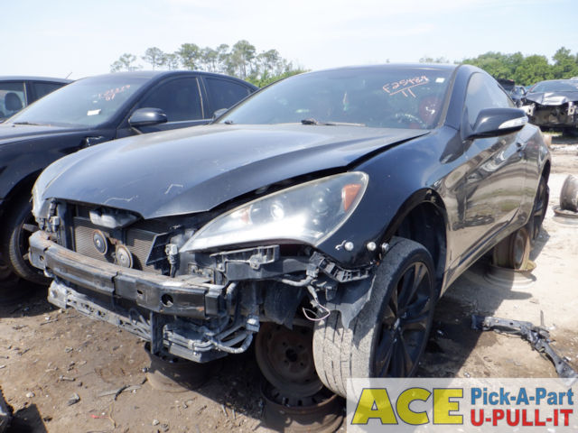 Photo of 2011 Hyundai Genesis