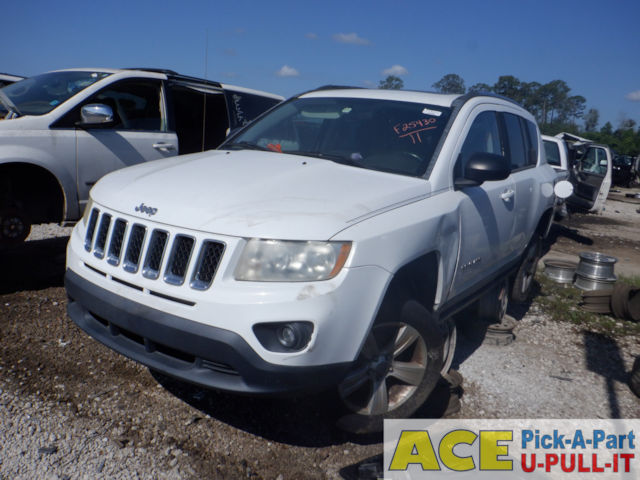 Photo of 2011 Jeep Compass