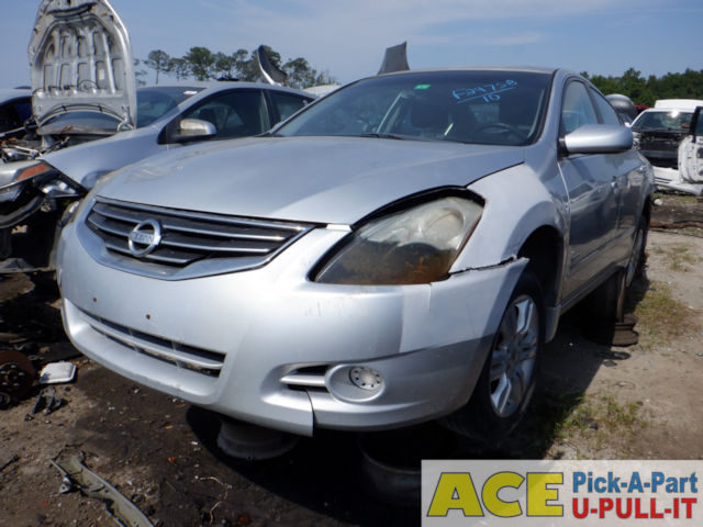 Photo of 2010 Nissan Altima