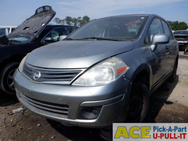 Photo of 2010 Nissan Versa
