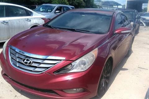 Photo of 2011 Hyundai Sonata