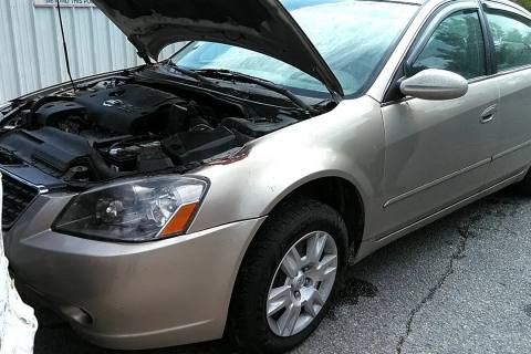 Photo of 2005 Nissan Altima