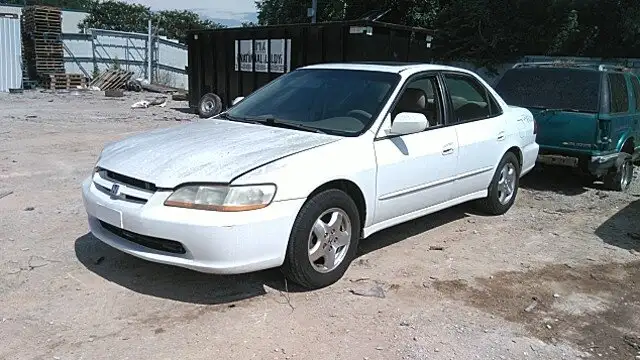 Photo of 1999 Honda Accord