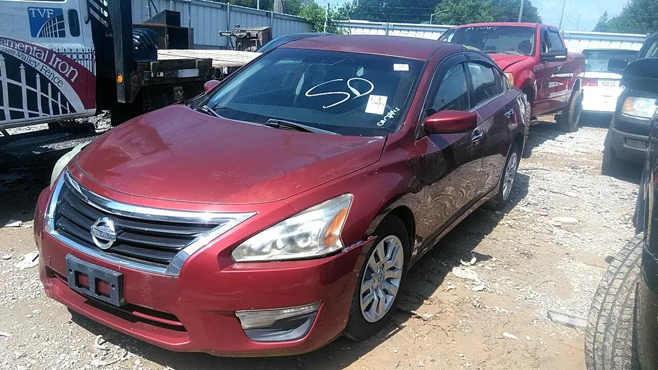 Photo of 2015 Nissan Altima