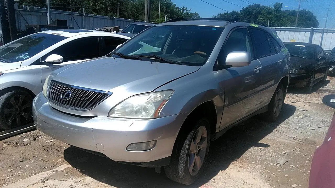Photo of 2005 Lexus Rx330