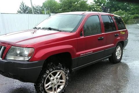 Photo of 2004 Jeep Grand Cherokee