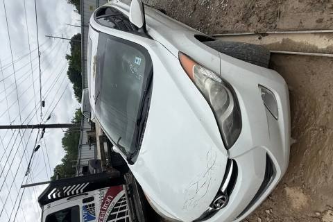 Photo of 2013 Hyundai Elantra