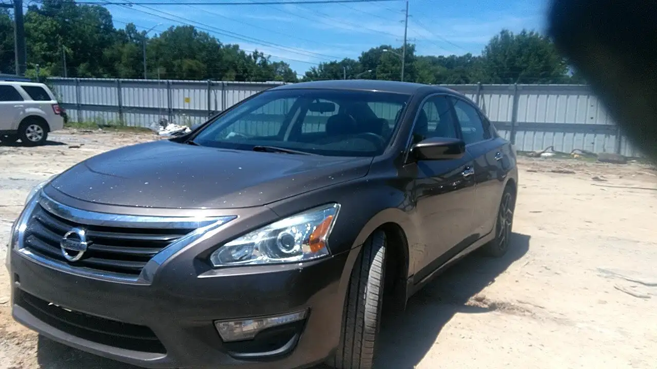 Photo of 2015 Nissan Altima