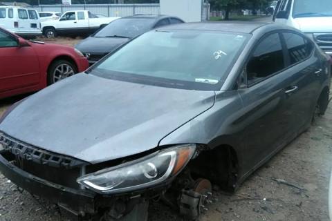 Photo of 2018 Hyundai Elantra