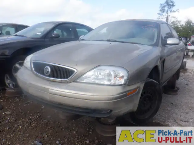 Photo of 2003 Ford Sable