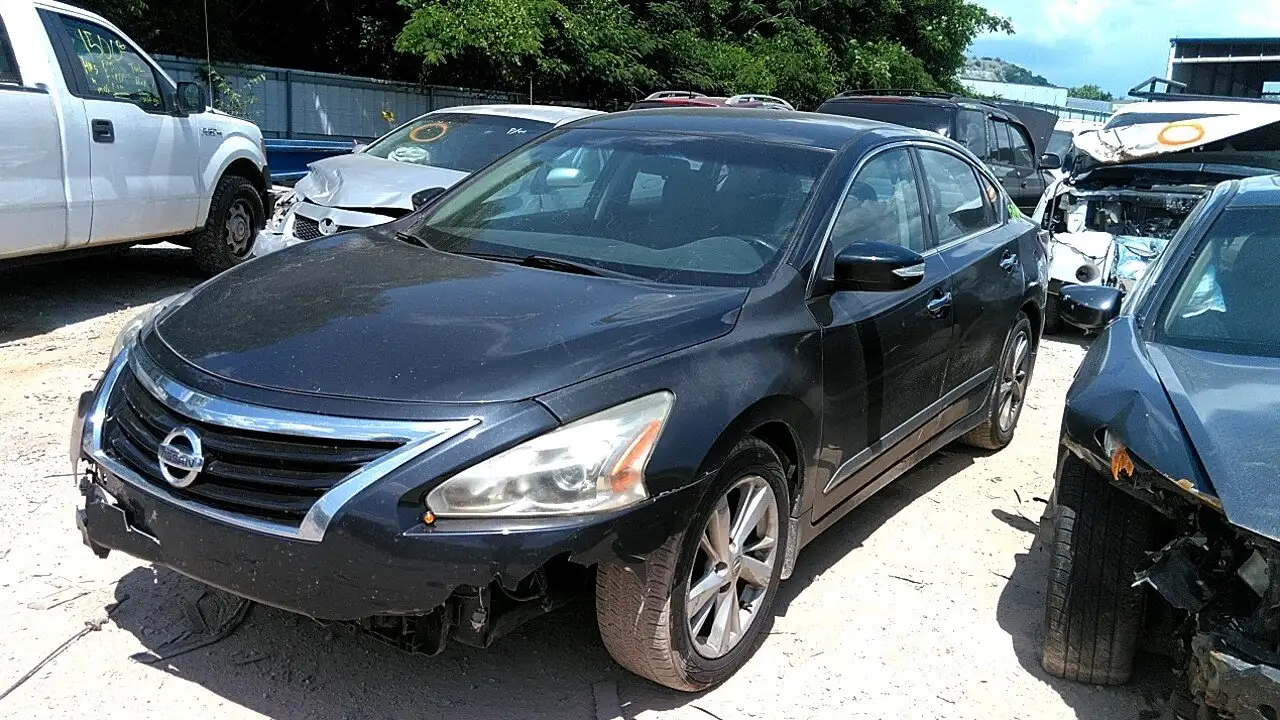 Photo of 2015 Nissan Altima