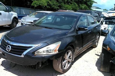 Photo of 2015 Nissan Altima