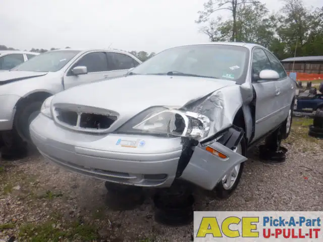 Photo of 2002 Ford Sable