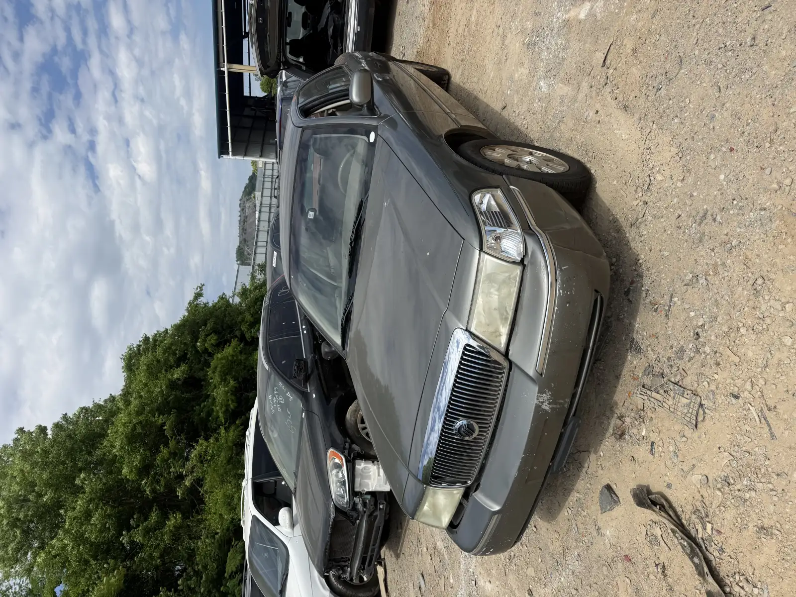 Photo of 2004 Mercury Grand Marquis