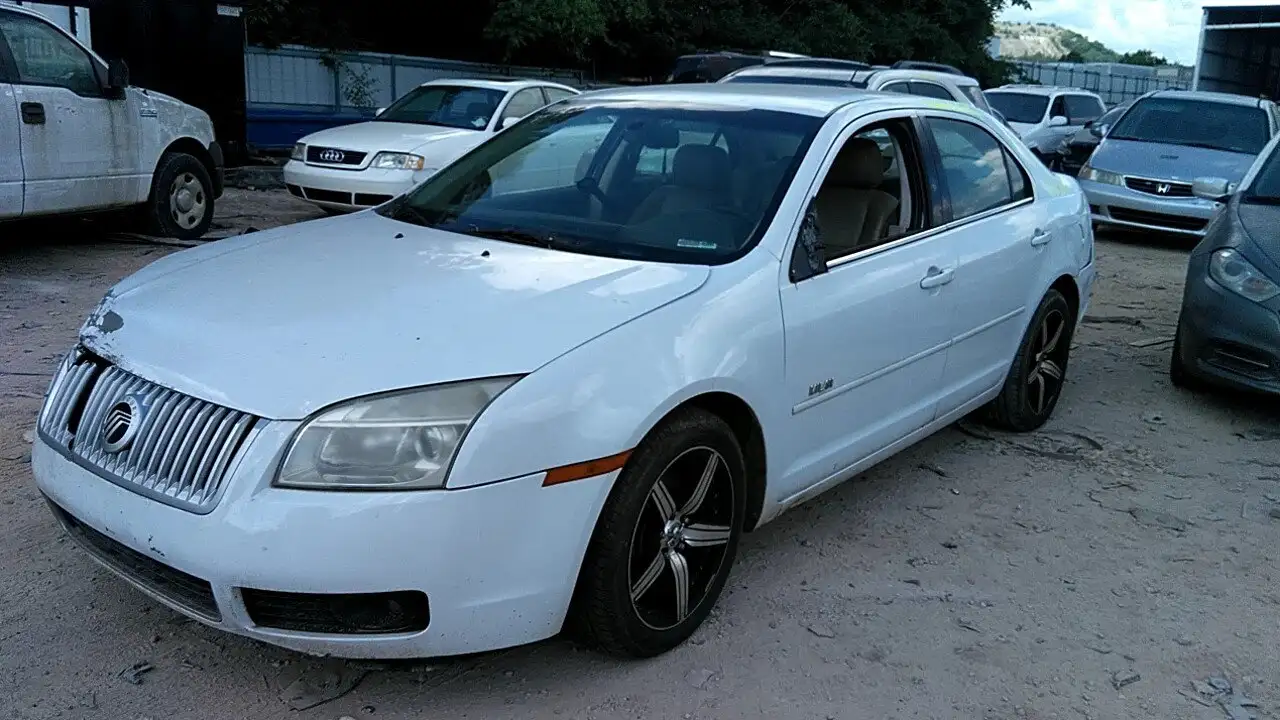 Photo of 2007 Mercury Milan