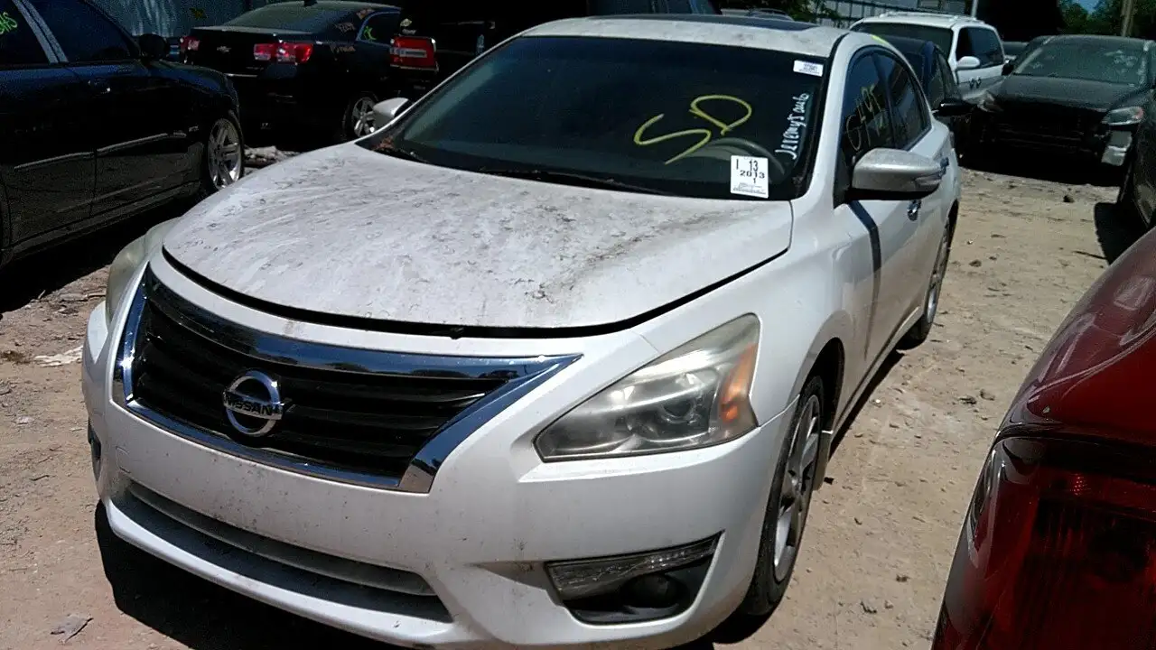 Photo of 2013 Nissan Altima