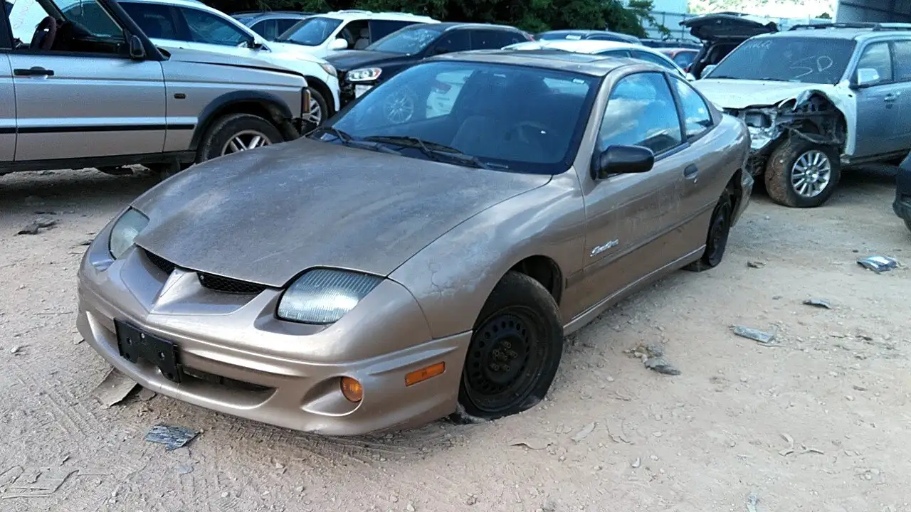 Photo of 2000 Pontiac Sunfire
