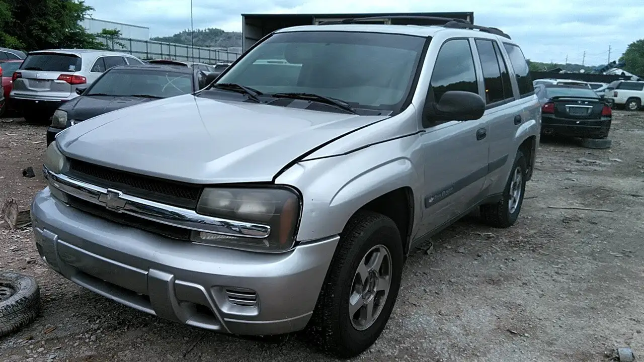 Photo of 2004 Chevrolet Trailblazer
