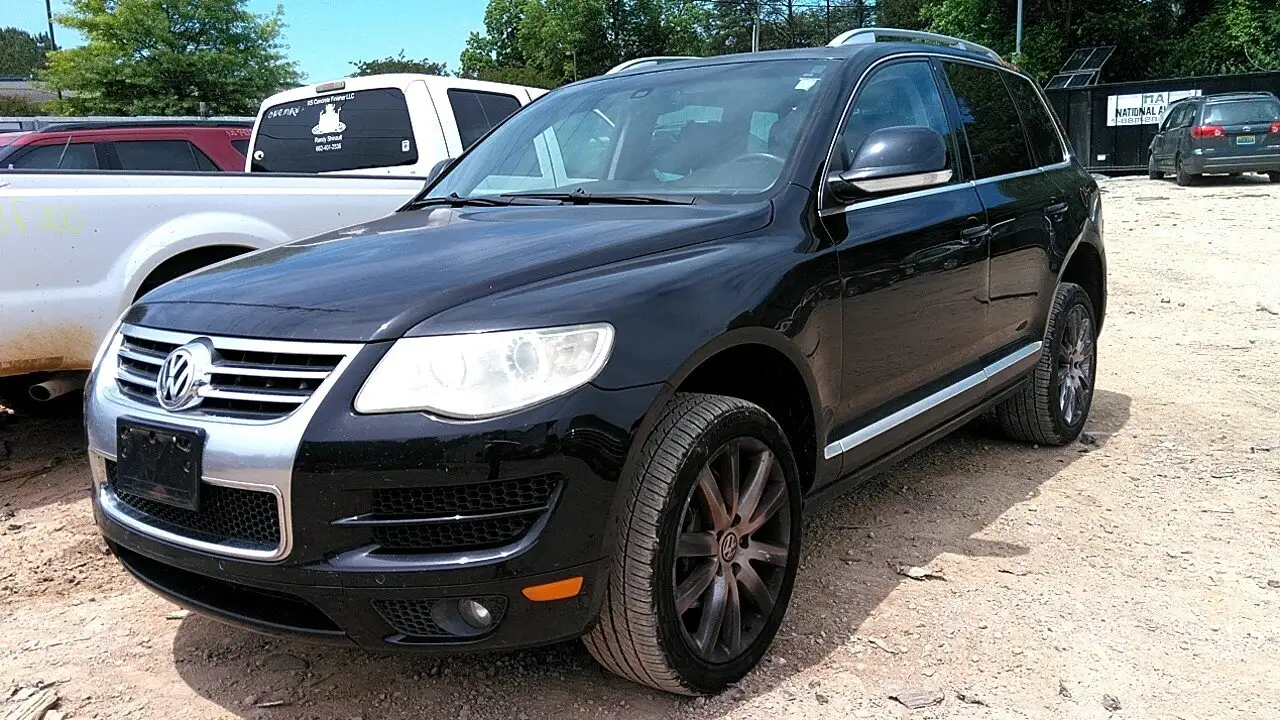 Photo of 2009 Volkswagen Touareg