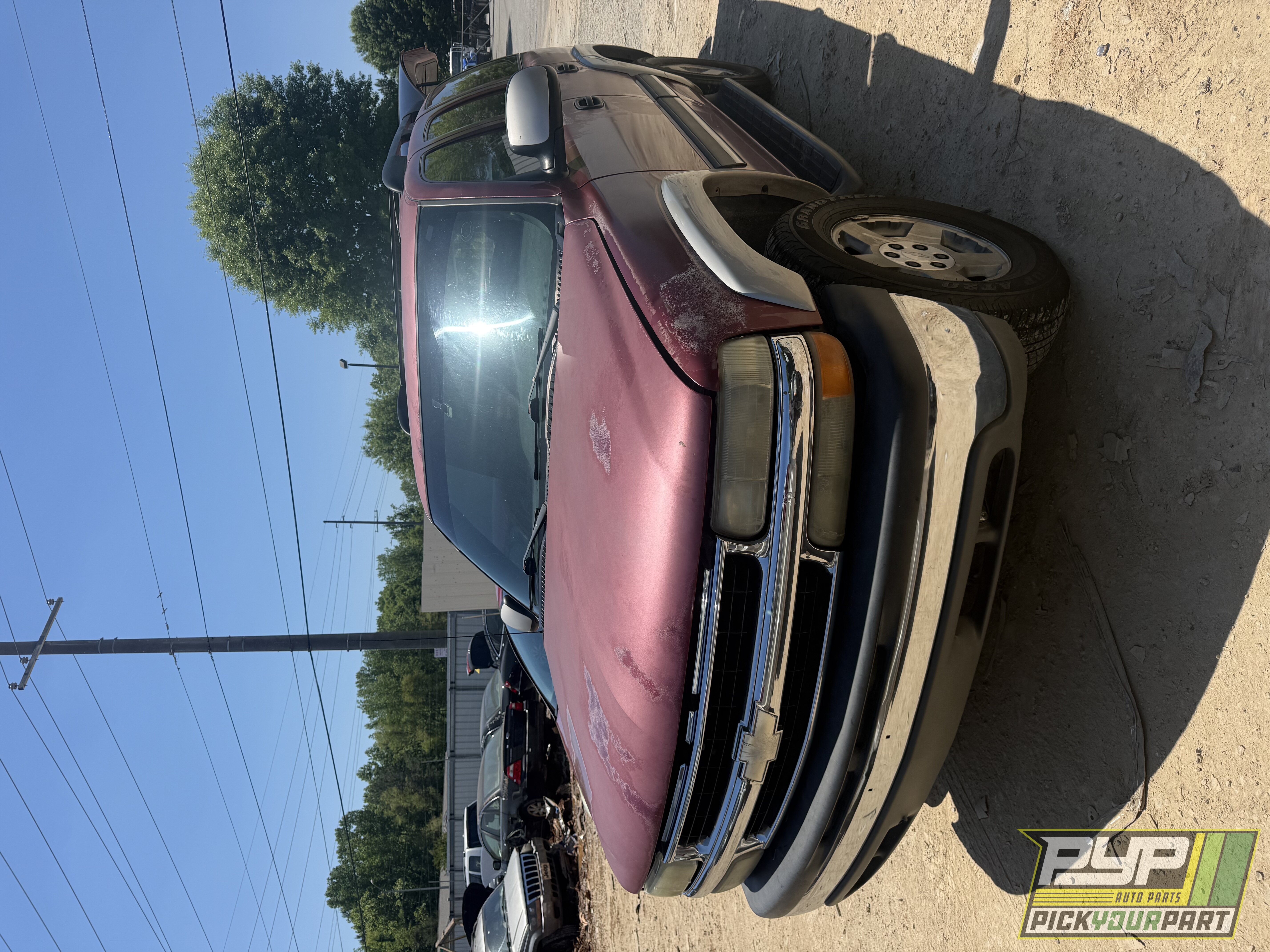 Photo of 2004 Chevrolet Tahoe