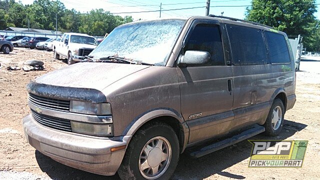 Photo of 1998 Chevrolet Astro