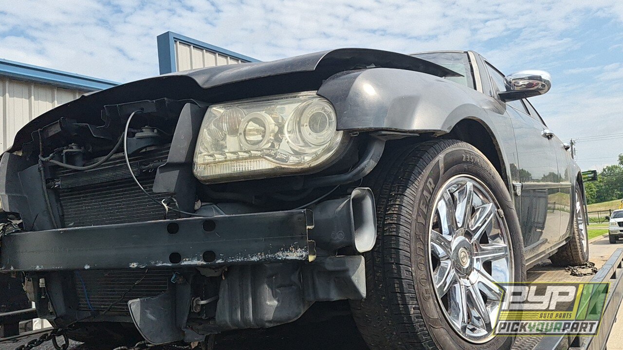 Photo of 2005 Chrysler 300