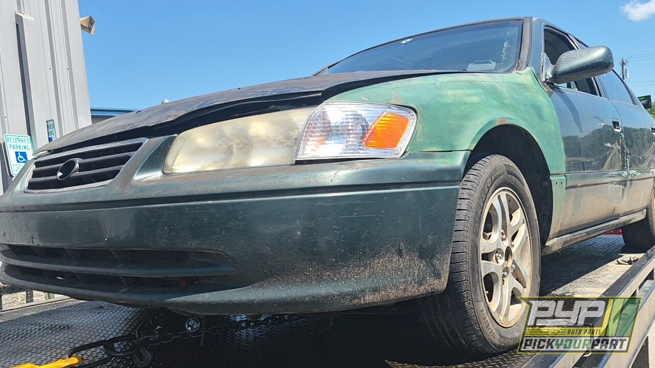 Photo of 2001 Toyota Camry