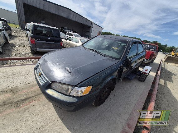 Photo of 1998 Toyota Camry