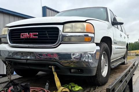 Photo of 2001 Gmc Yukon Xl 1500