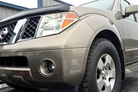 Photo of 2005 Nissan Pathfinder