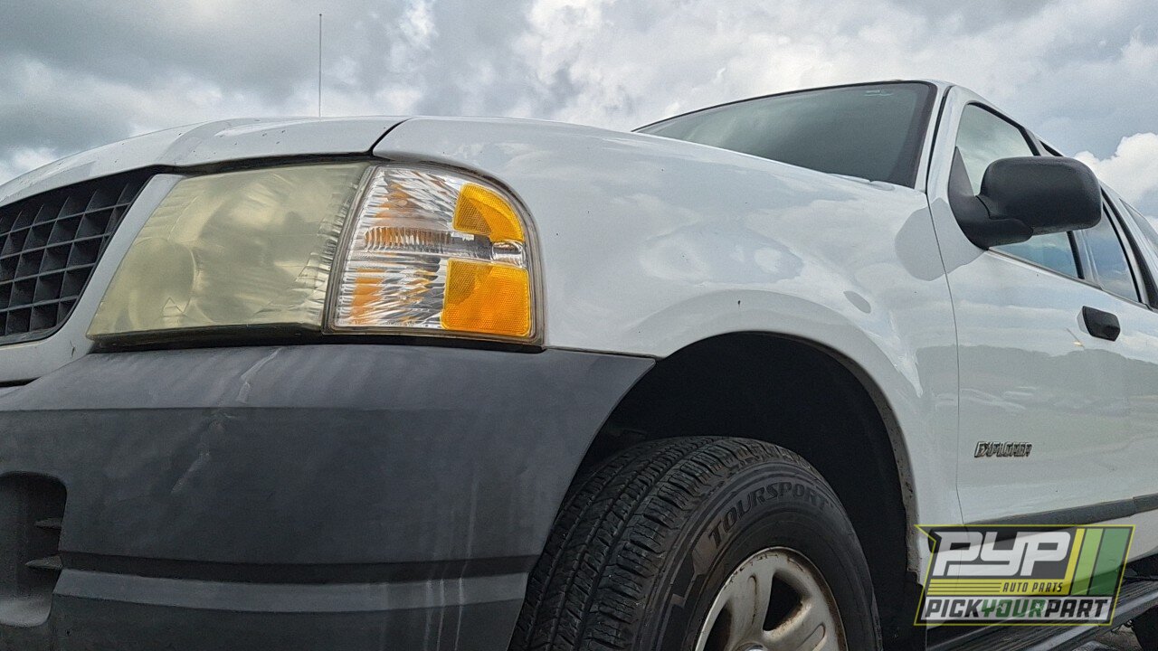 Photo of 2004 Ford Explorer