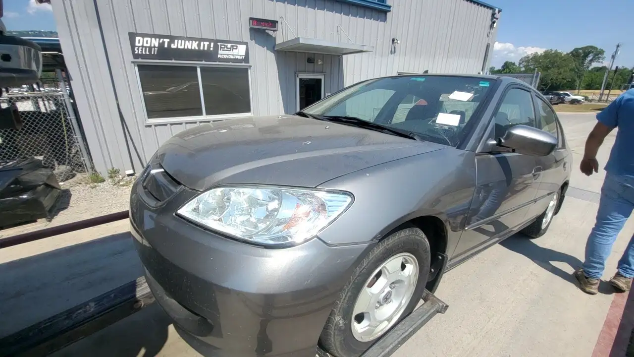 Photo of 2005 Honda Civic