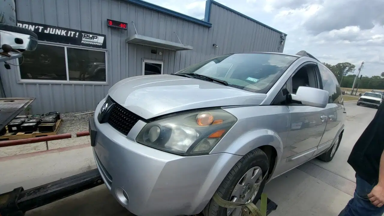 Photo of 2005 Nissan Quest