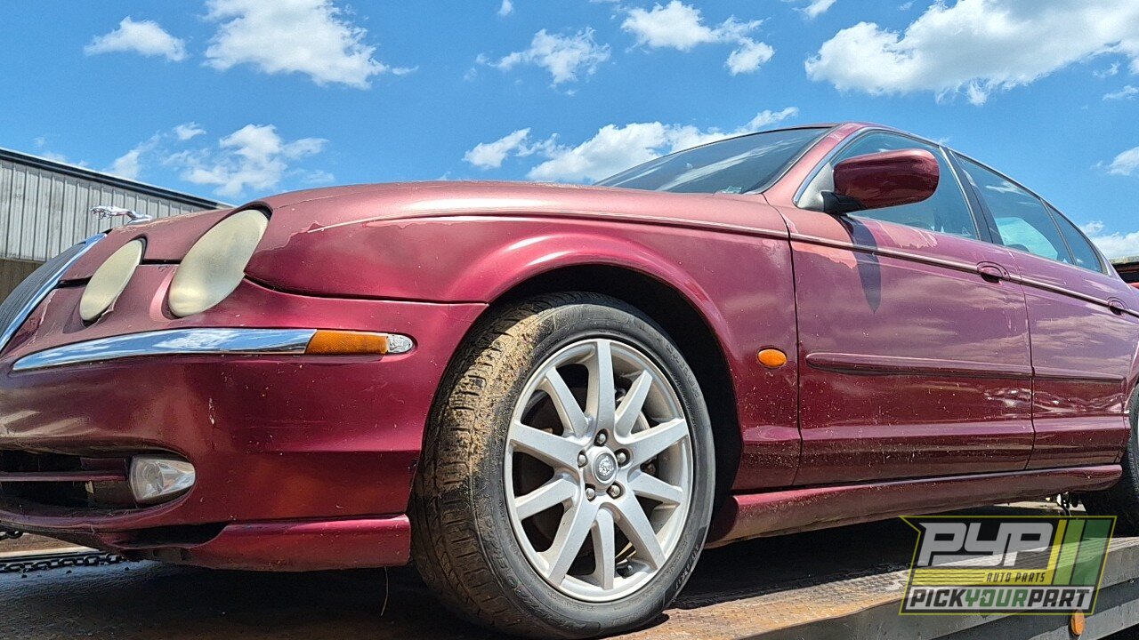 Photo of 2000 Jaguar S-Type