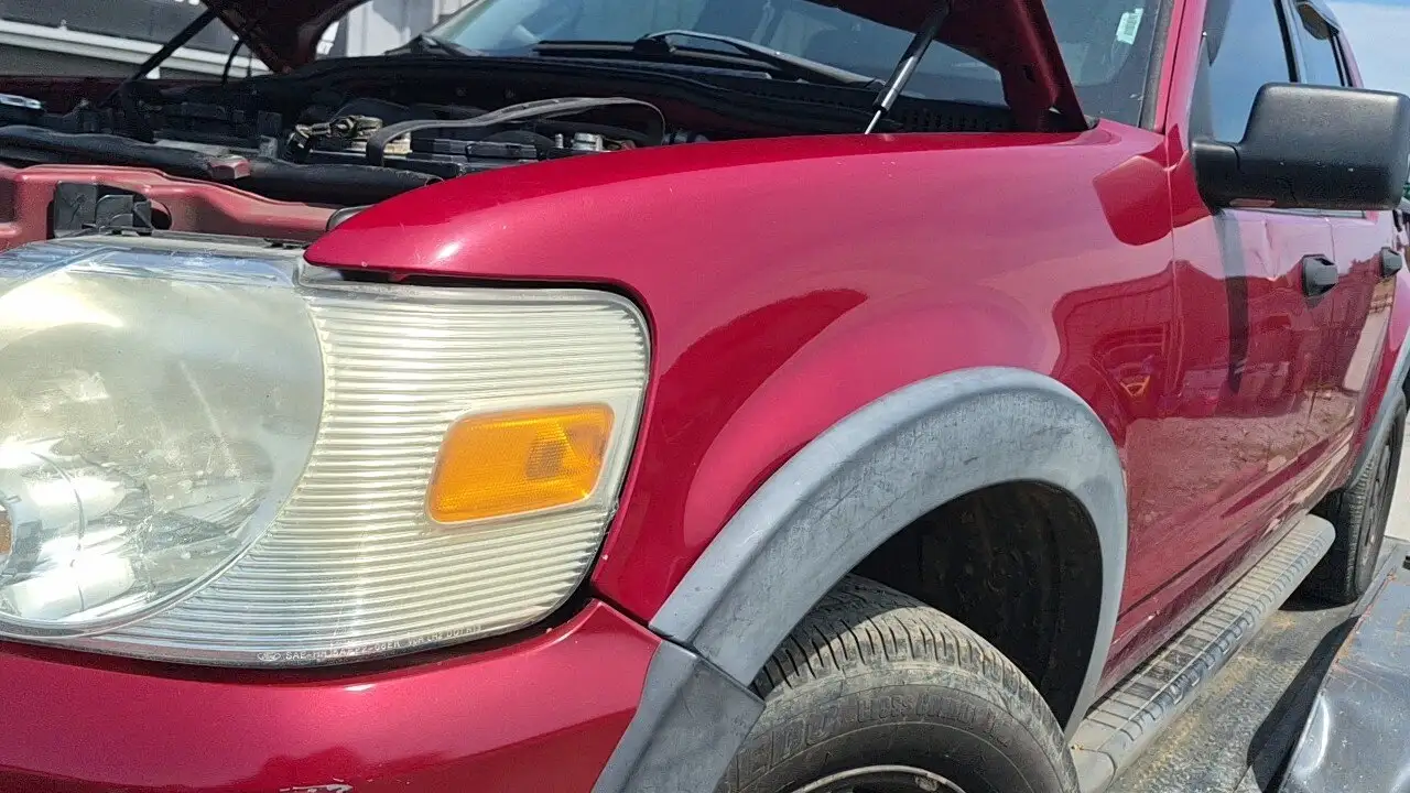 Photo of 2009 Ford Explorer Sport Trac