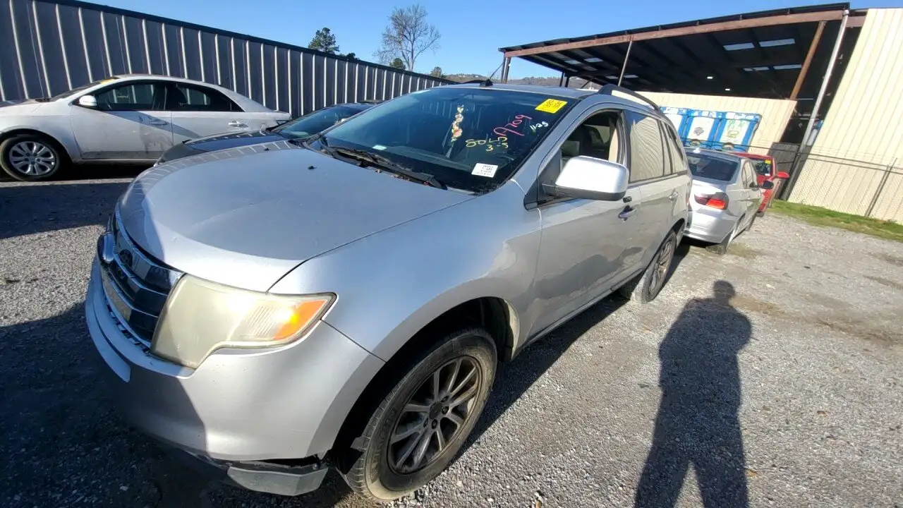 Photo of 2010 Ford Edge