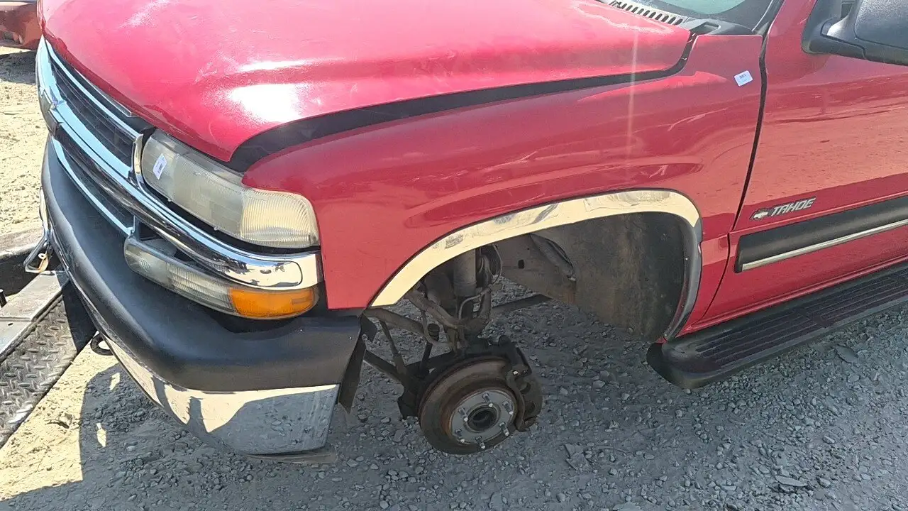 Photo of 2001 Chevrolet Tahoe