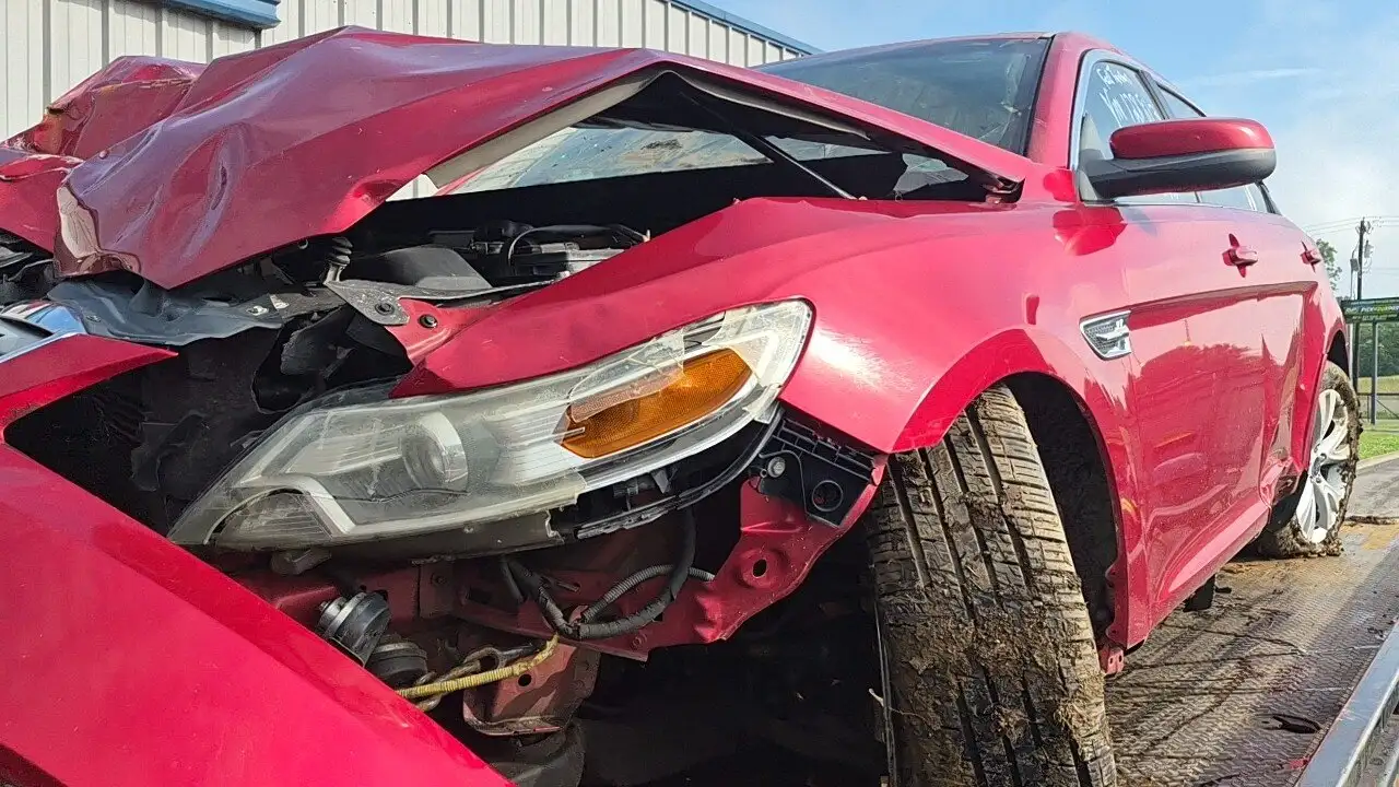 Photo of 2012 Ford Taurus
